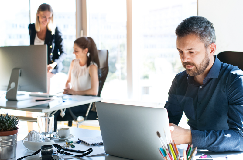 Top 8 features to look for in SDS management software